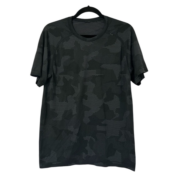 Lululemon Metal Vent Tech Short Sleeve Geo Camo Print Mens Medium - Picture 3 of 6